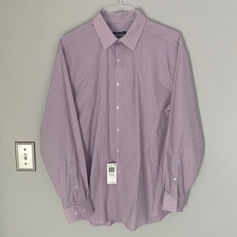 Never worn VanHausen Mens dress shirt.  17 34-35